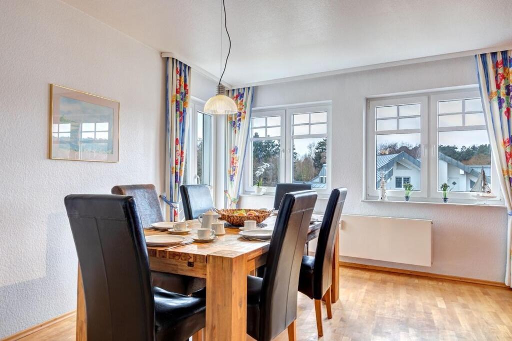 Grosse Schoene 3 Zimmer Ferienwohnung - 100 Qm - In Strandnaehe Fuer 6 Personen!! Heringsdorf  Esterno foto